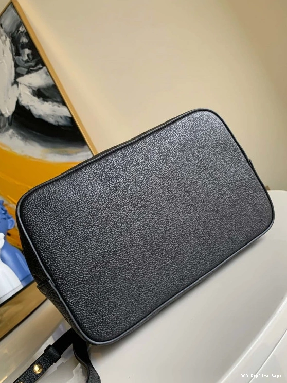 Aaa replica ru NEONOE LOUIS VUITTON MM 0802